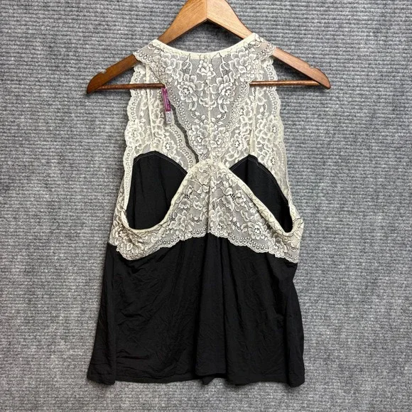 Adore Me 2X Lace Racerback Camisole Top Black Ivory Floral Lingerie NWT - Picture 4 of 5